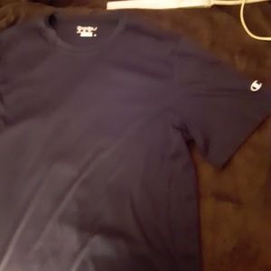 Champion t shirt